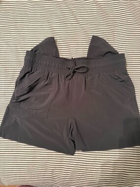 Women’s Prana Grey Drawstring Athletic Capris